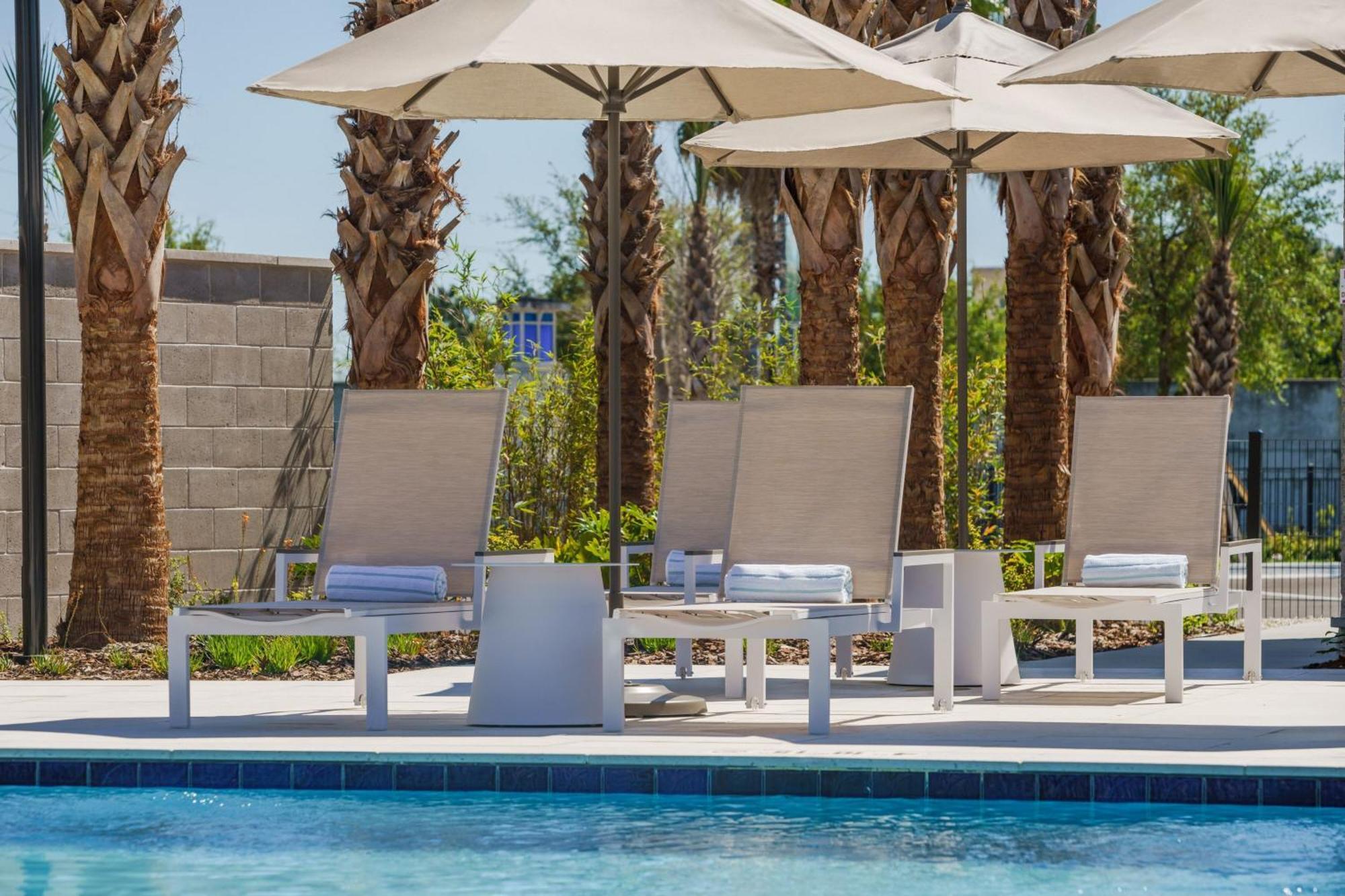 Ac Hotel By Marriott Jacksonville St Johns Town Center Eksteriør billede